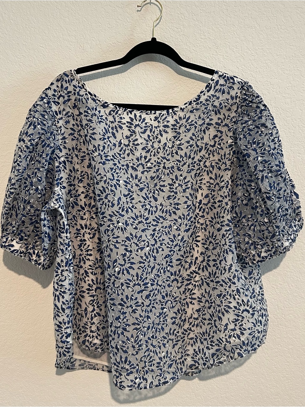Ann Taylor Blue White Floral Puff Sleeve Blouse XXL Cutout Tie Back Sheer Sleeve